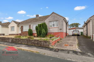 Kingswear Crescent, Plymouth, PL6 5PJ
